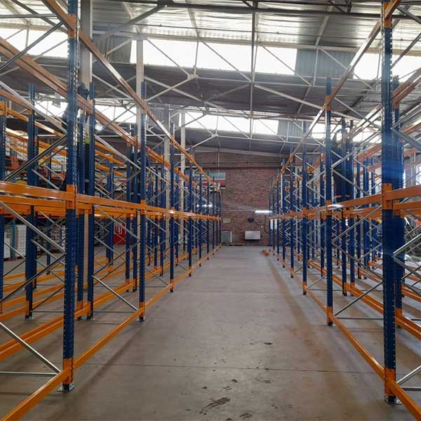 Selective Pallet Racks Manufacturers, Suppliers, Exporters in Delhi